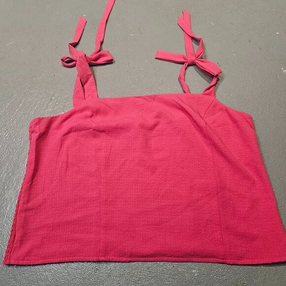 NWOT Cropped Stretchy Top with Tie Shoulders XL - Picture 1 of 5